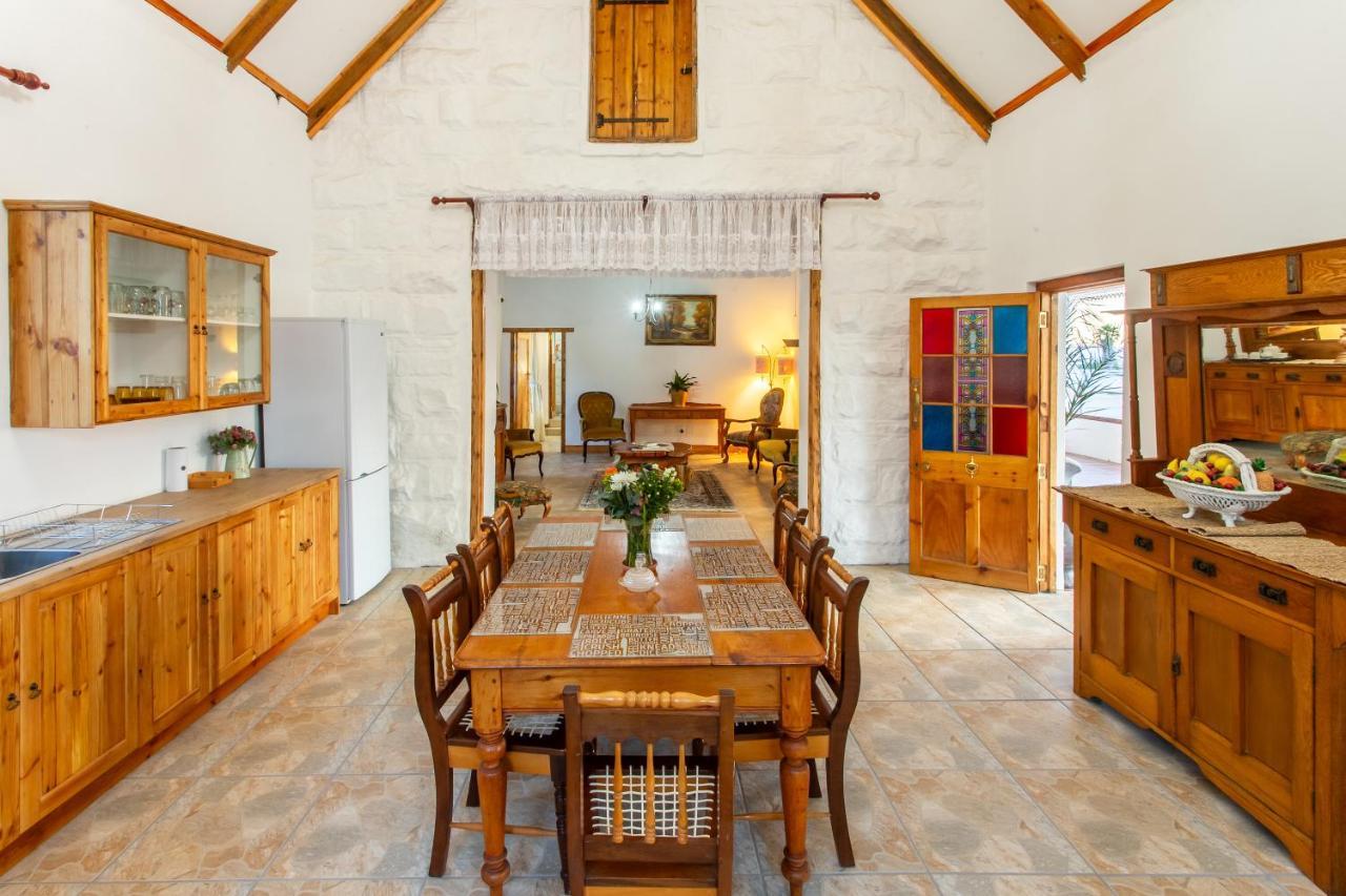 Villa Ravenscliff White House à Oudtshoorn Extérieur photo